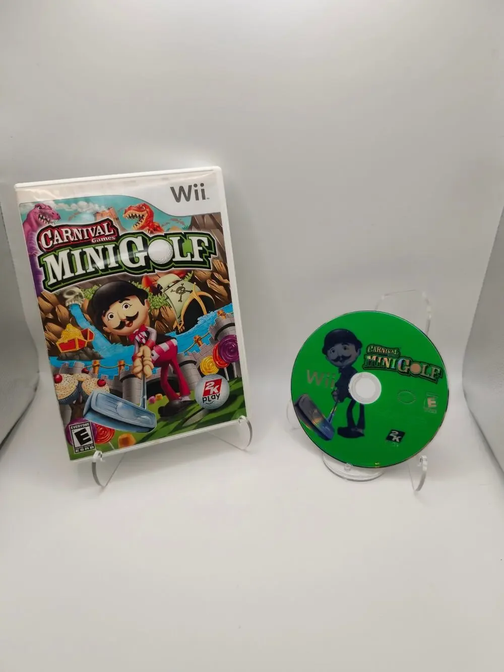 Carnival Games MiniGolf Nintendo Wii Case and Disc